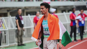 Gulveer Singh Wins Gold in 10,000m, Delivers India's First Gold At Asian Athletics Championships